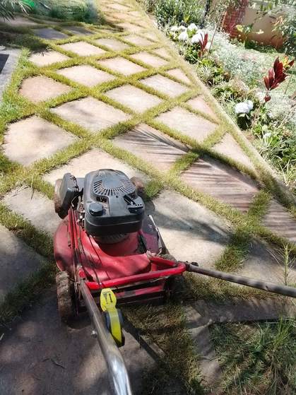 Mazeras Stone Installation — Kellyscappers Central